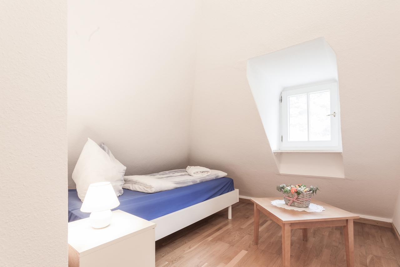 Gaestehaus Villa Rose Durrrohrsdorf Habitación foto